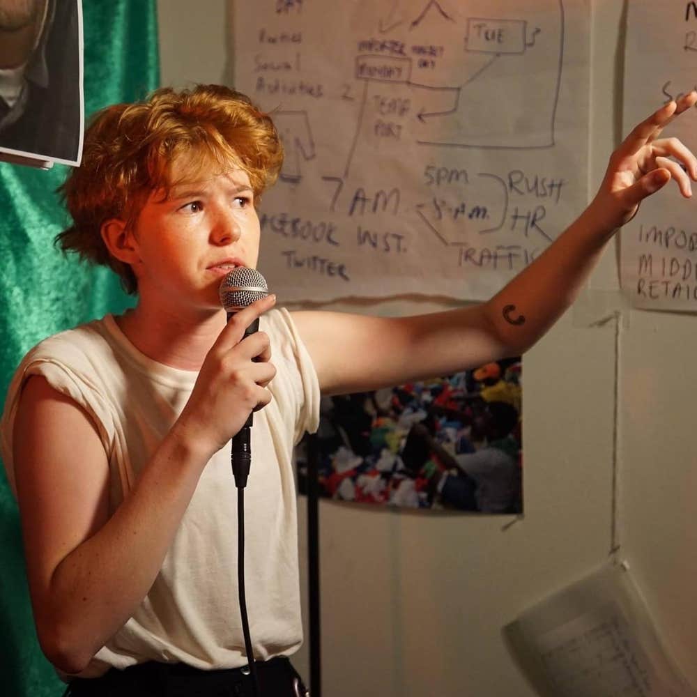 Gara Lonning doing stand-up.