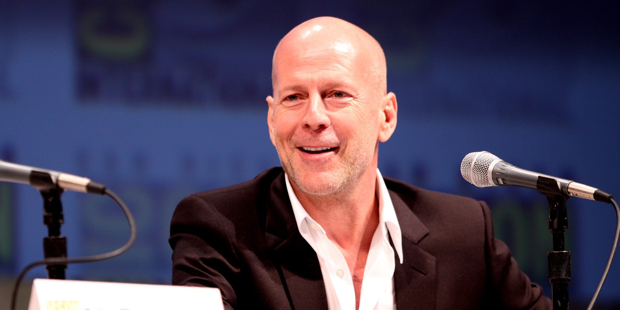 bruce willis asked leave store after refusing wear a mask bruce willis asked leave store after refusing wear a mask