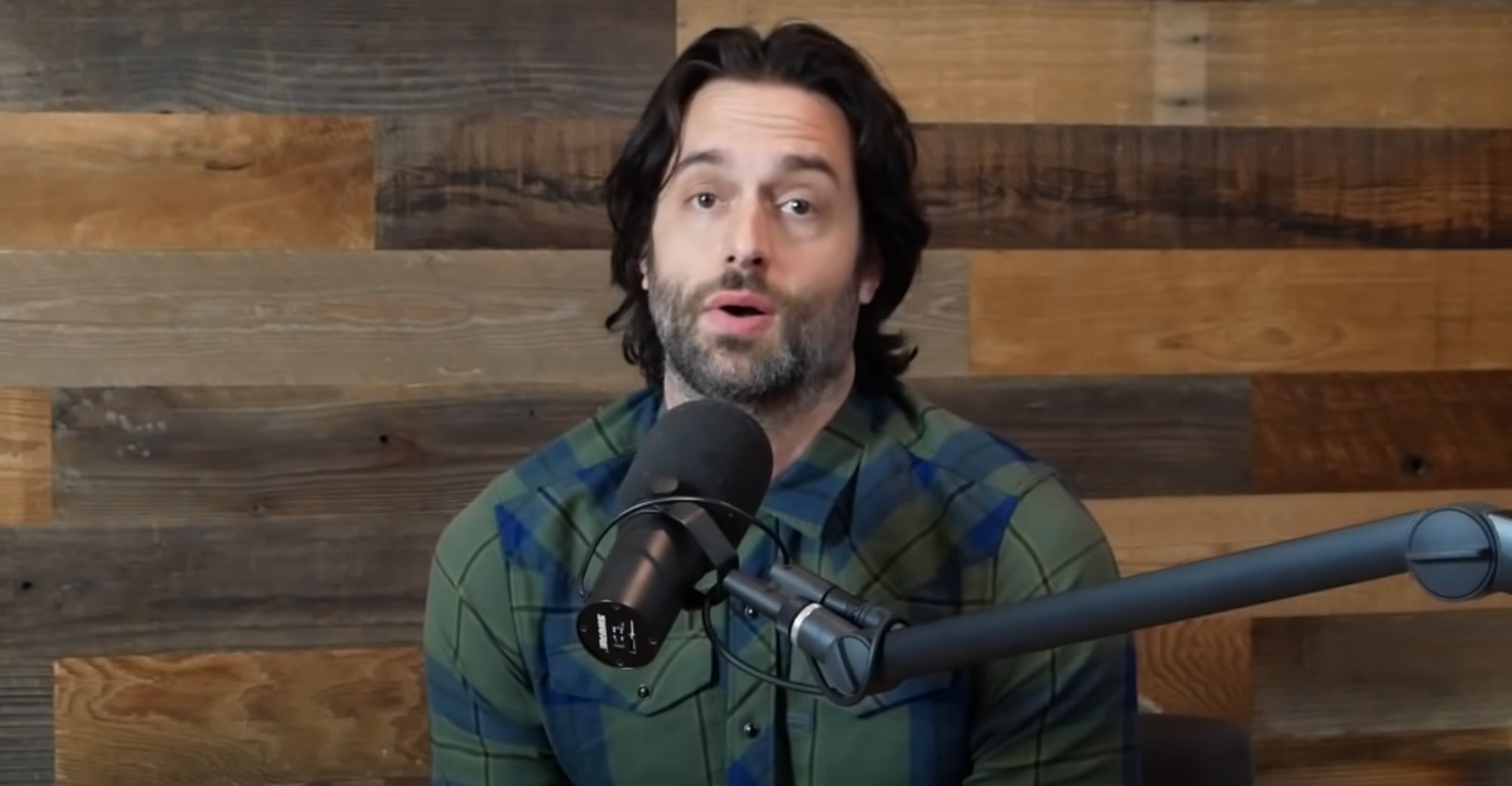 Chris D'Elia Addresses Misconduct Allegations 'I Know It Looks Bad'