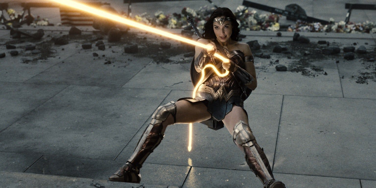 wonder woman in zack snyder's justice league