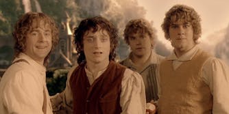 An image from lord of the rings: fellowship of the ring showing Frodo and the other hobbits.