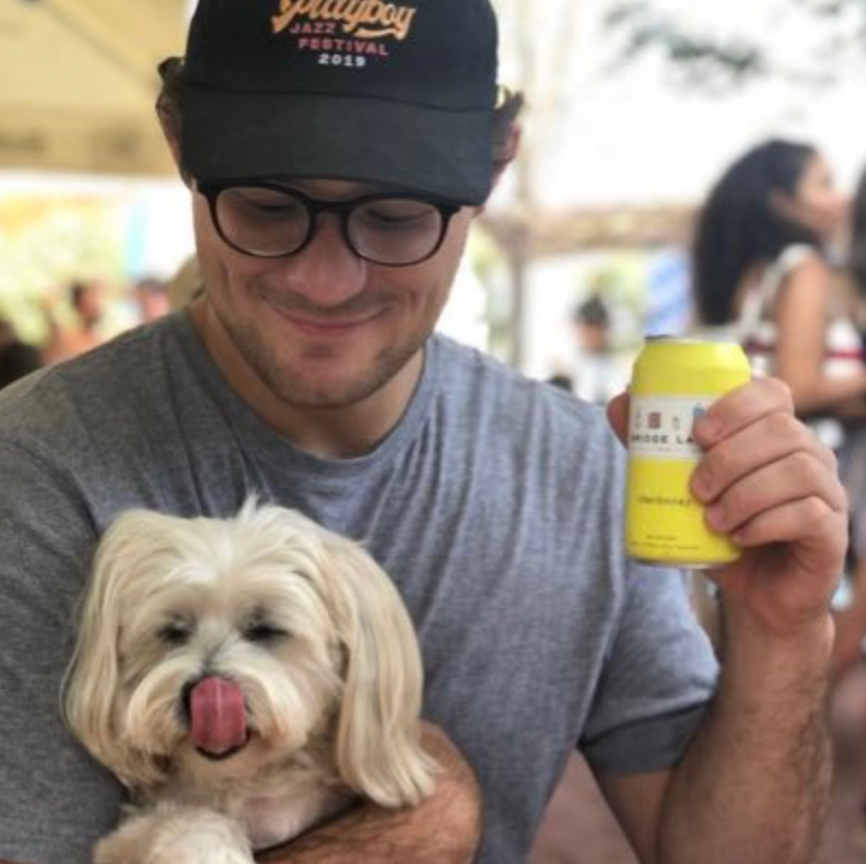 Photo of Alex Thomas