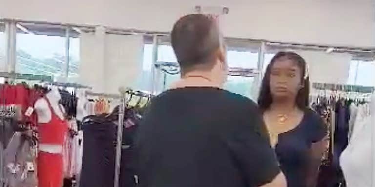 Woman tells Black girl that braids make her look ‘old’ Woman tells Black girl that braids make her look ‘old’