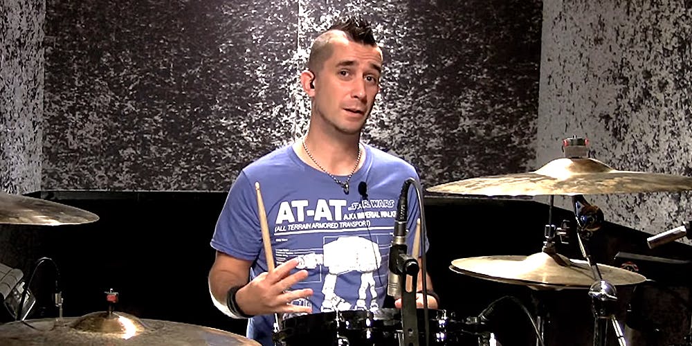 pete parada the offspring drummer at his kit