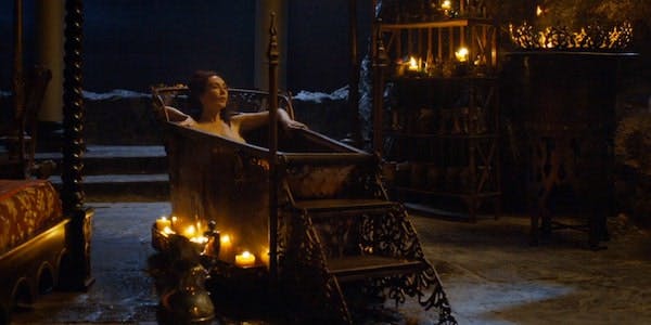 Melisandra of Game of Thrones bathes in a nude scene on HBO Now