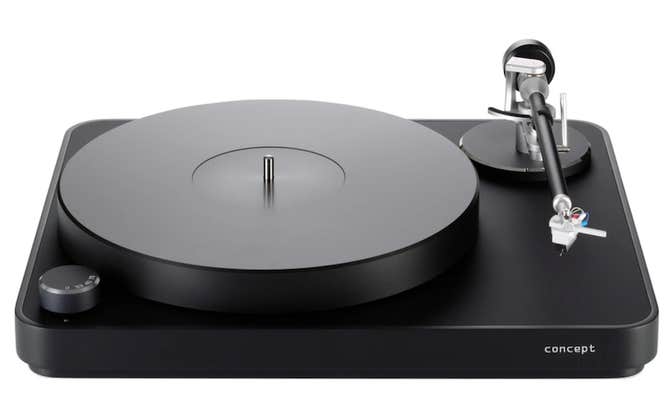 Concept Black Turntable