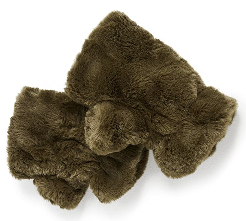 faux fur gloves from apparis