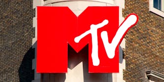 MTV在建筑物外面