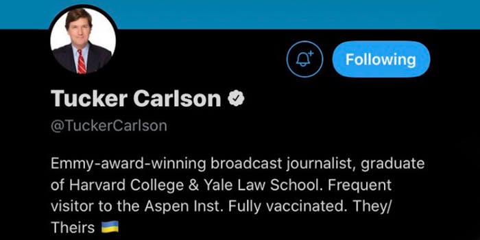Tucker Carlson Twitter bio caption "Emmy-award-winning broadcast journalist, graduate of Harvard College & Yale Law School. Frequent visitor to the Aspen Inst. Fully vaccinated. They/Theirs flag emoji"