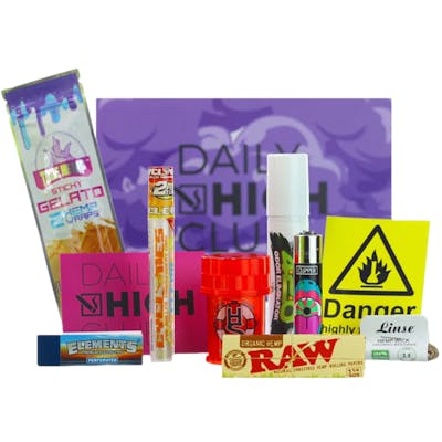 Smoking bundle with rolling papers.