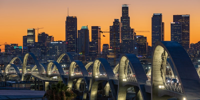 Social Media Stunts Close Los Angeles' New $588 Million Bridge