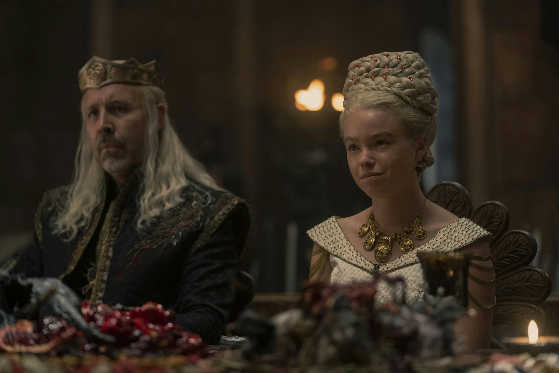 viserys (left) and rhaenyra targaryen (right) in house of the dragon