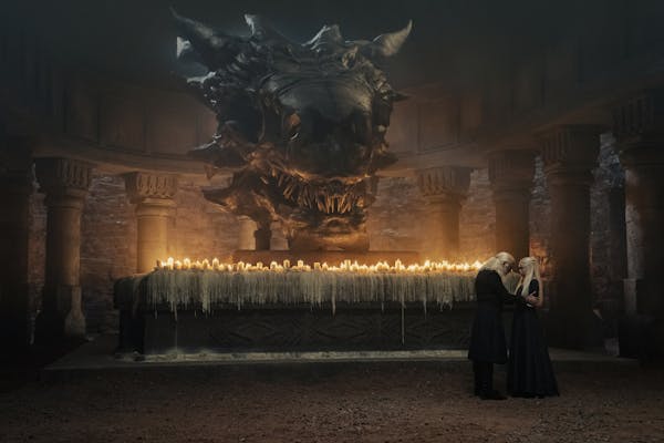 balerion's skull in the background in house of the dragon