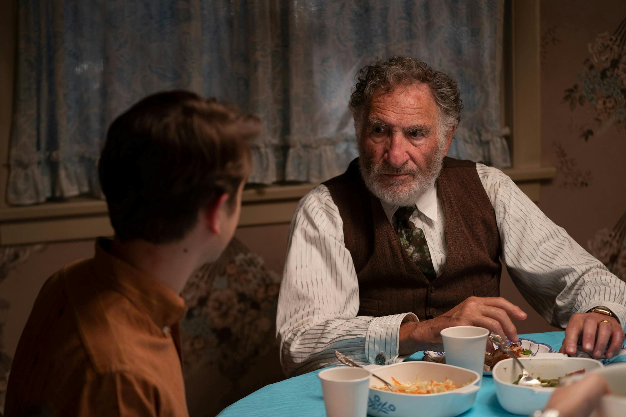 gabriel labelle (left) and judd hirsch (right) in the fabelmans