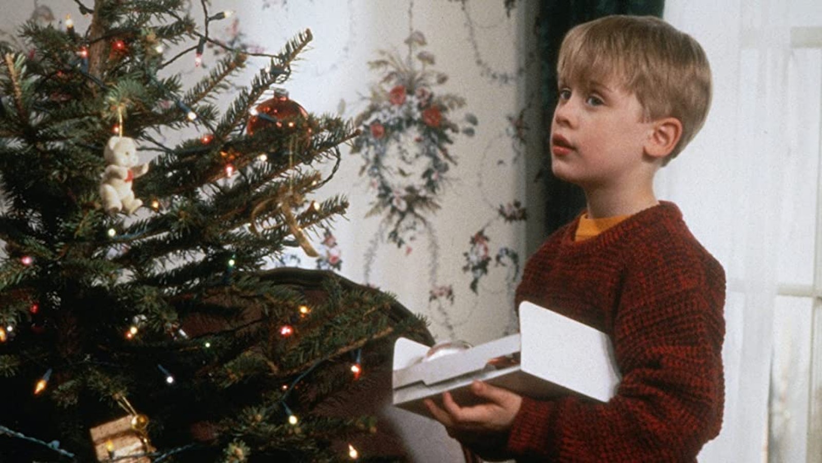 Best Streaming Christmas Movies This Year