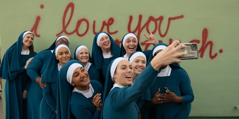 nuns at sxsw in austin taking selfies