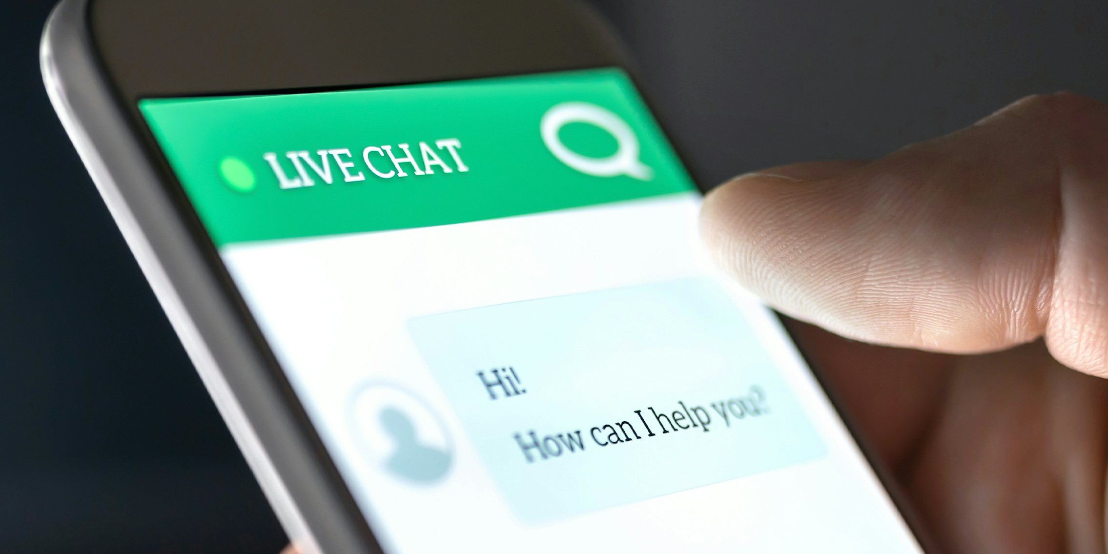 Customer service and support live chat with chatbot and automatic messages or human servant