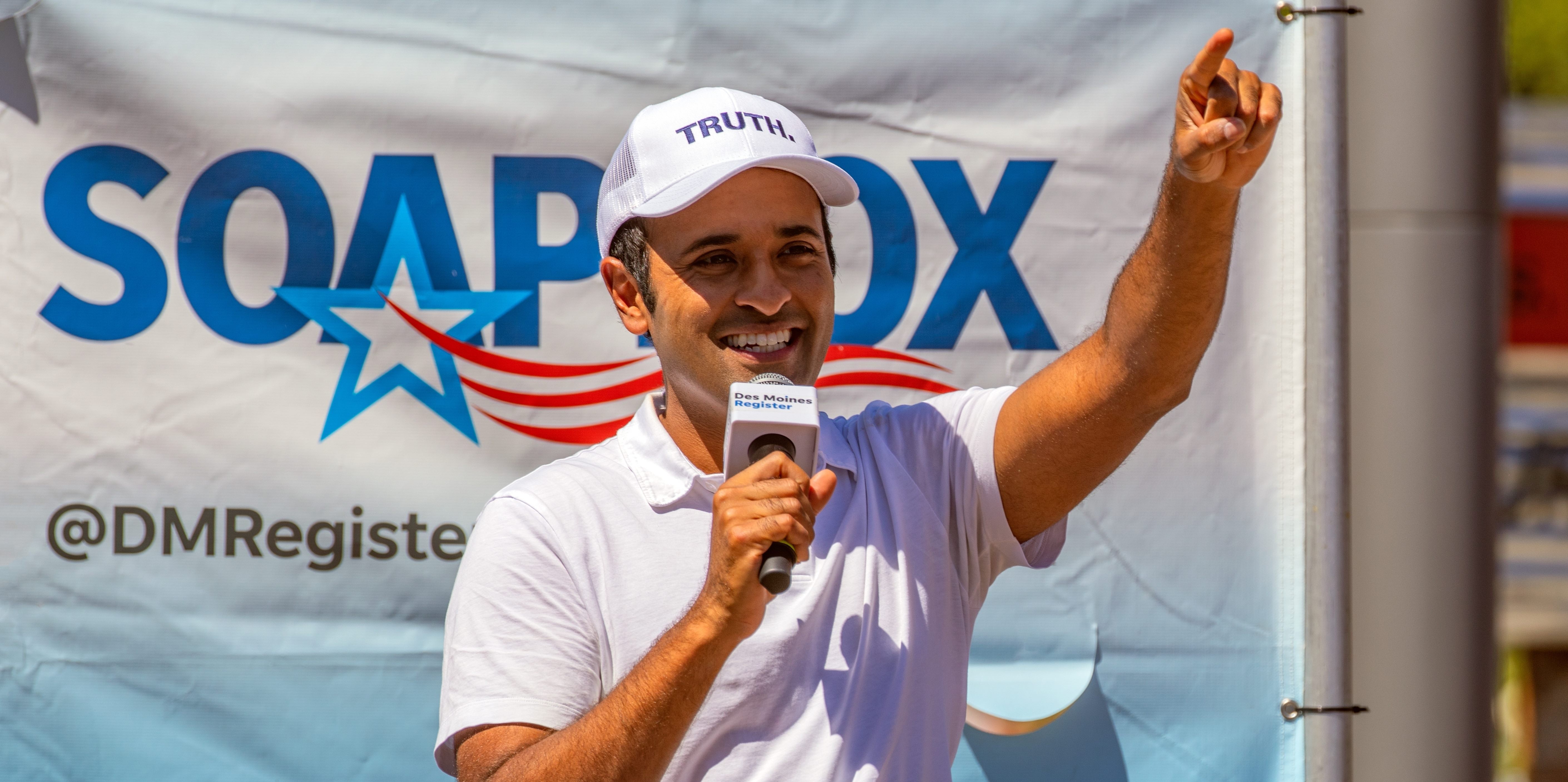 vivek ramaswamy dubbed vivekgpt