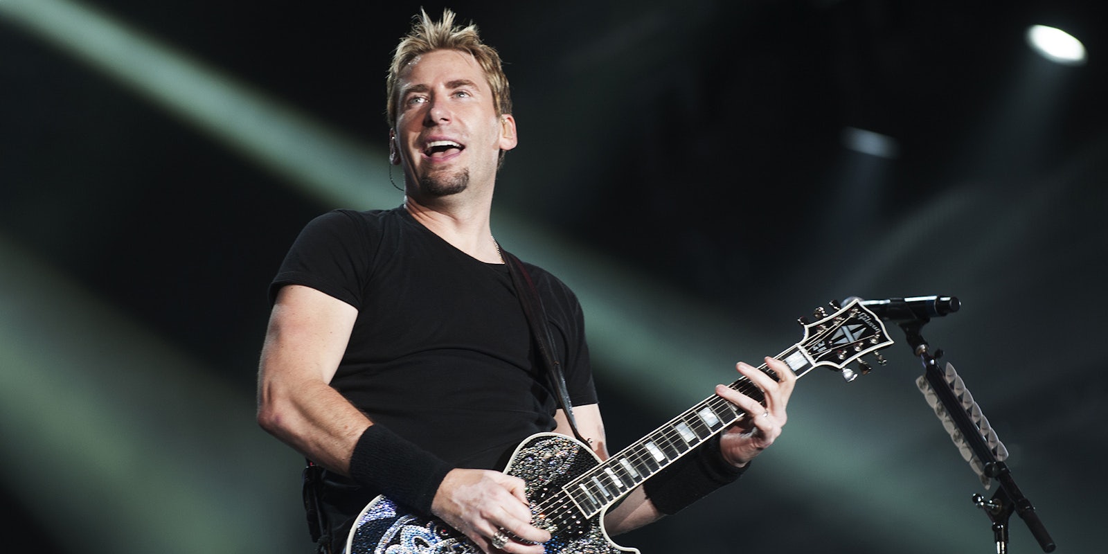 had Kroeger, lead vocalist of the Canadian band Nickelback,
