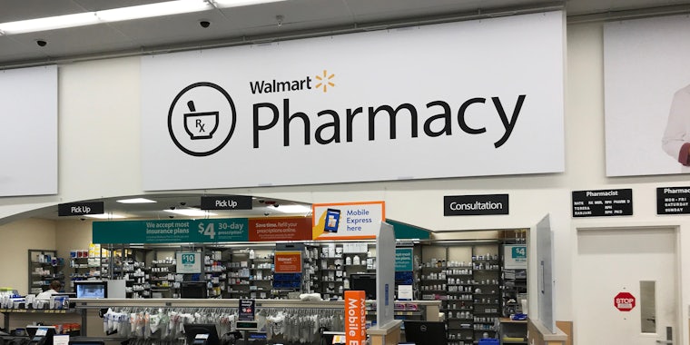 What time does Walmart's pharmacy close?
