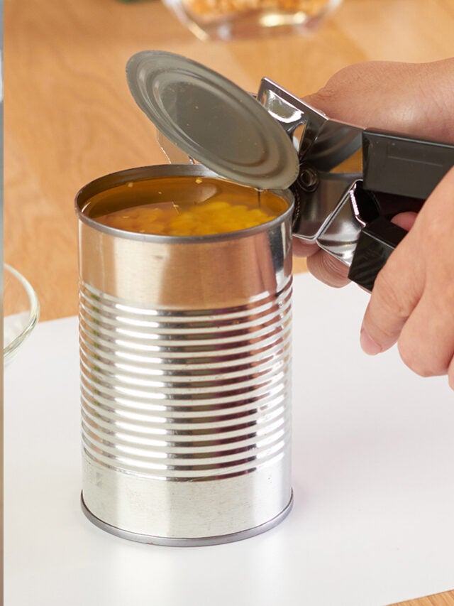 People Are Finding Out the Right Way to Use a Can Opener