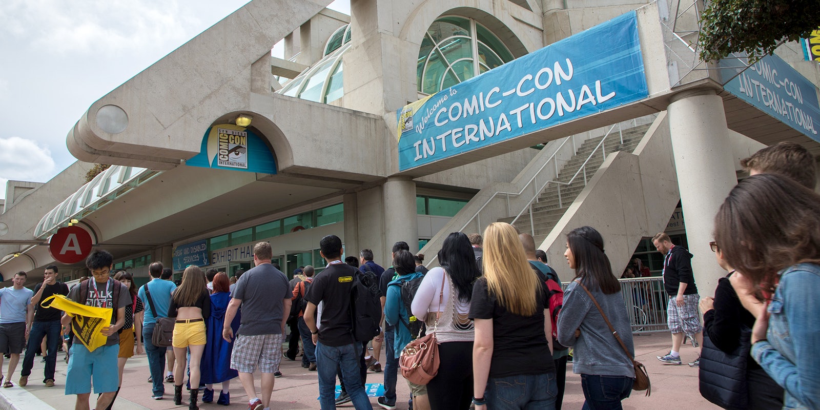 People walking into San Diego Comic Con