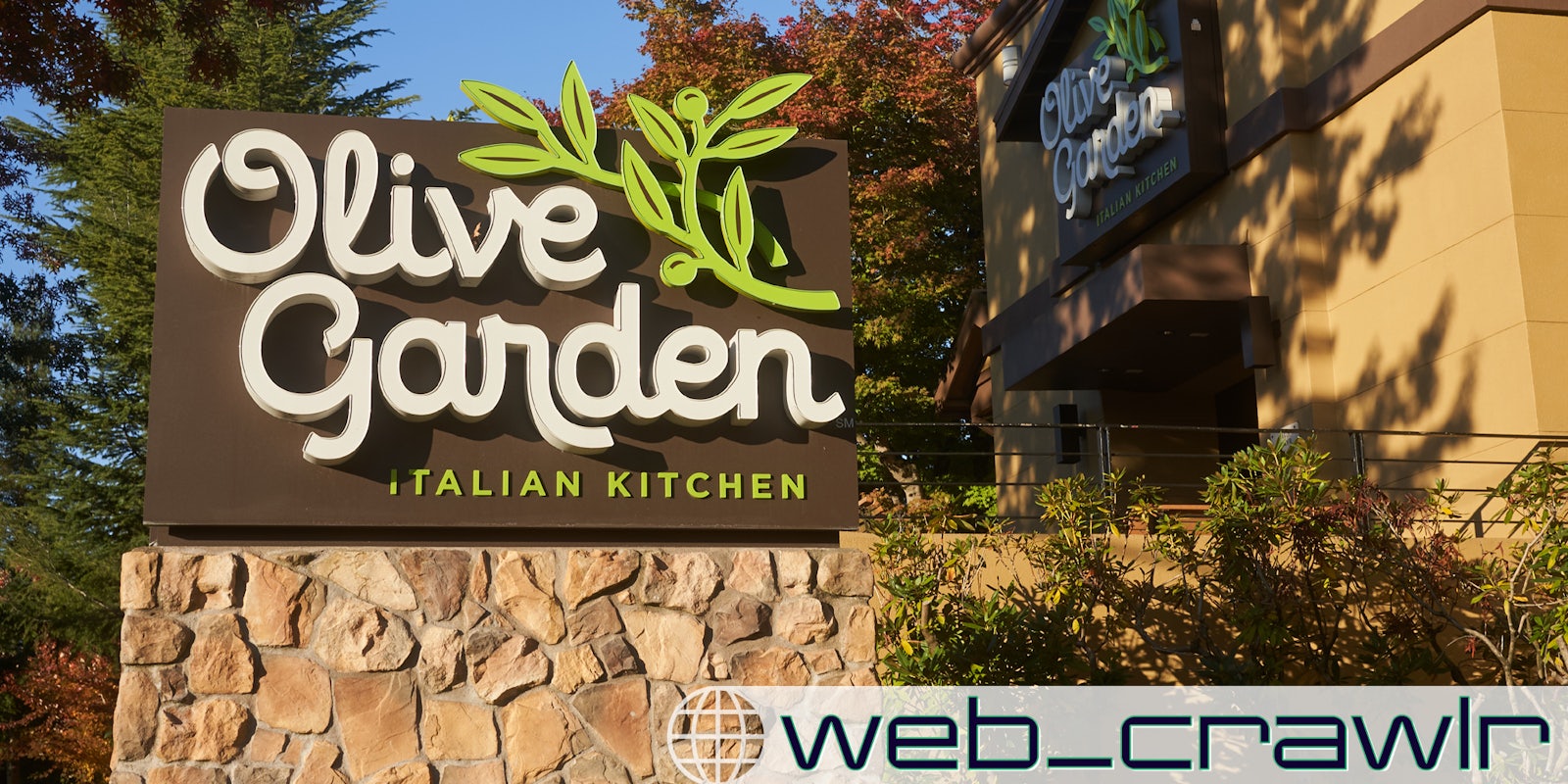An Olive Garden sign. The Daily Dot newsletter web_crawlr logo is in the bottom right corner.