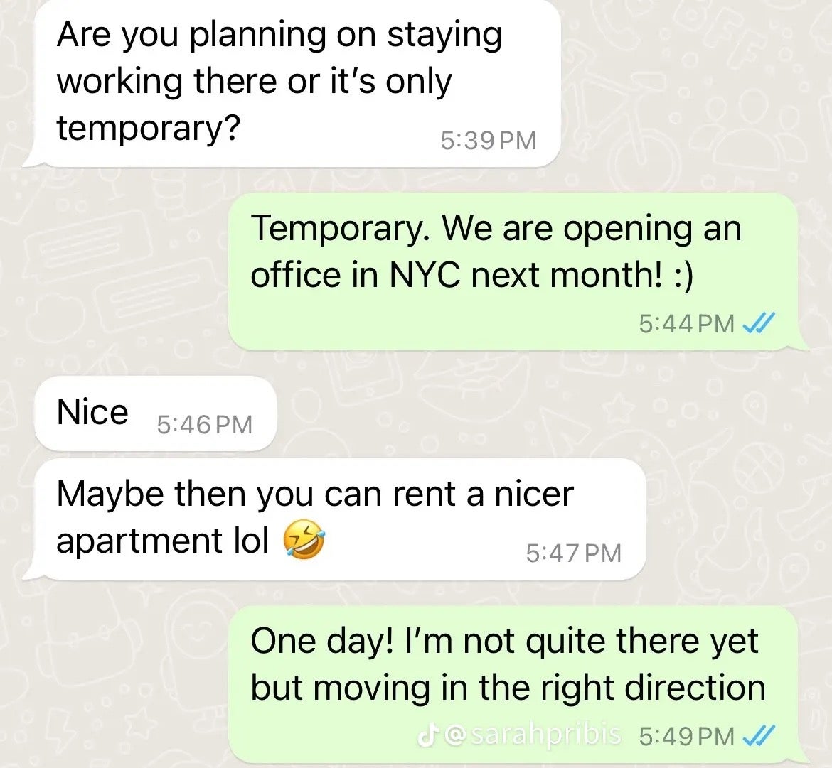 Woman shows texts from landlord 'trying to force' her out