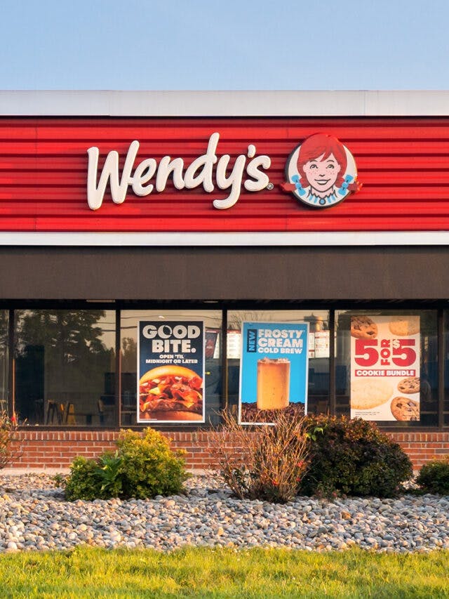 Customer Refills His ‘Old’ Ketchup Bottle at Wendy’s