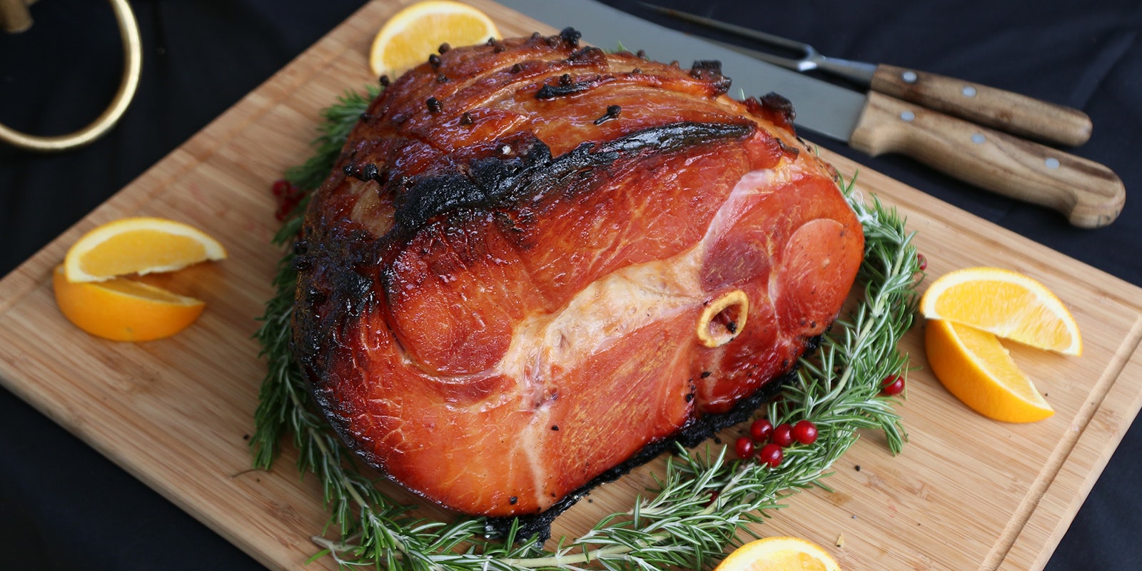 Christmas cooked on the bone Ham