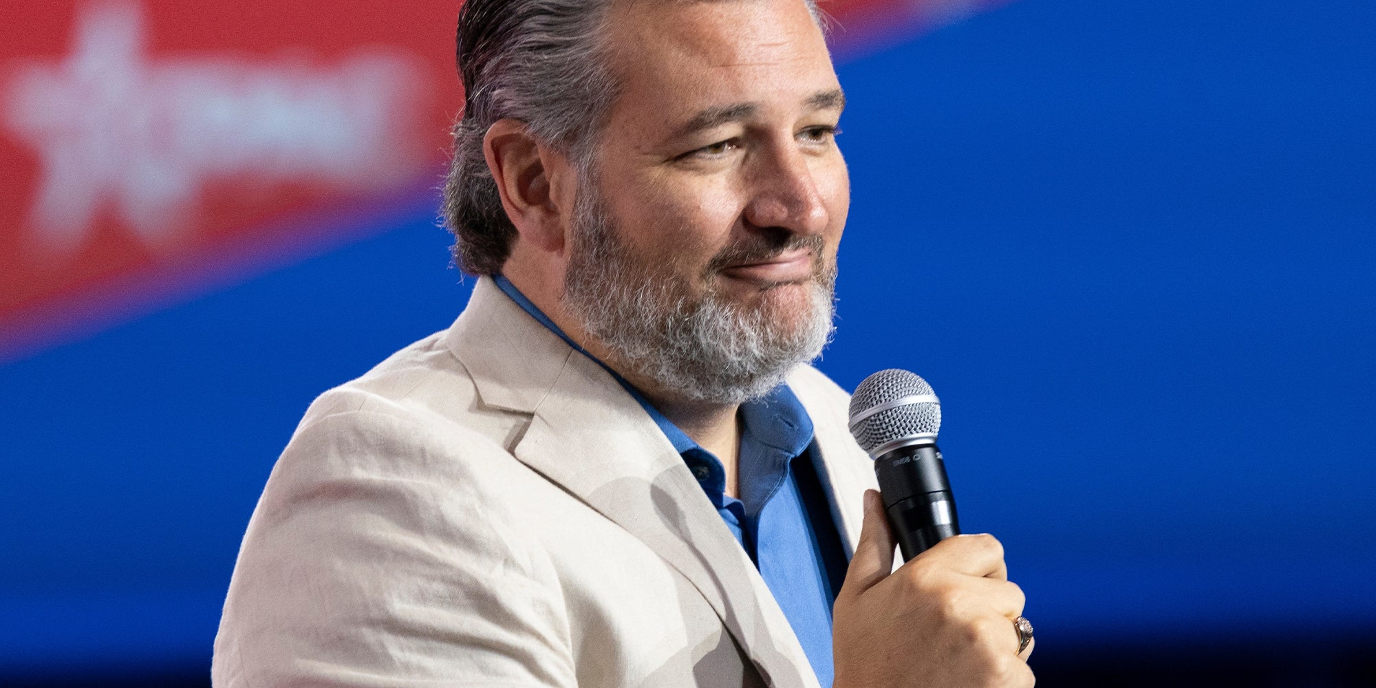 Ted Cruz mistakes Weiner and Wiener in online spat with former law school classmate