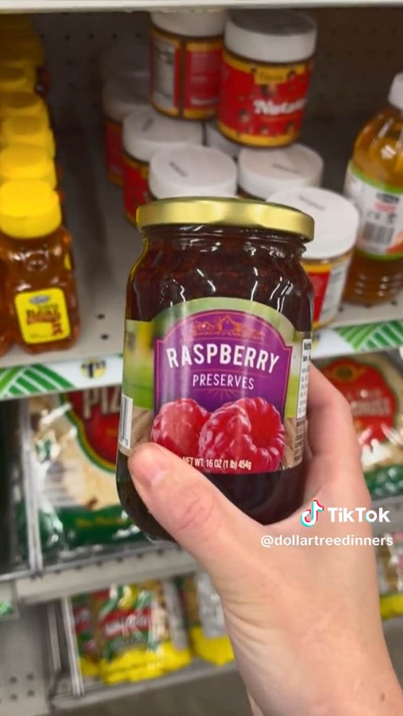 Is Dollar Tree a Cheaper Grocery Option Than Walmart?