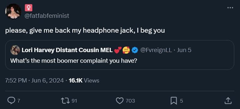 boomer complaint tweet reading "please, give me back my headphone jack, I beg you"