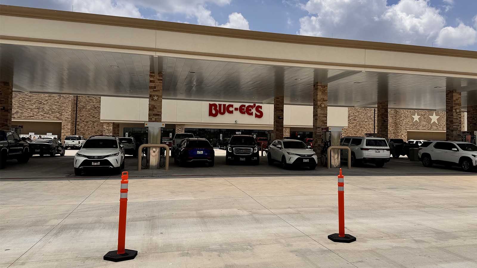 World's largest Buc-ee's grand opening