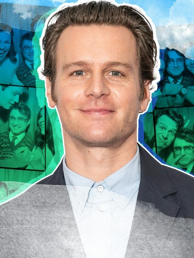 jonathan-groff-webstory.jpg