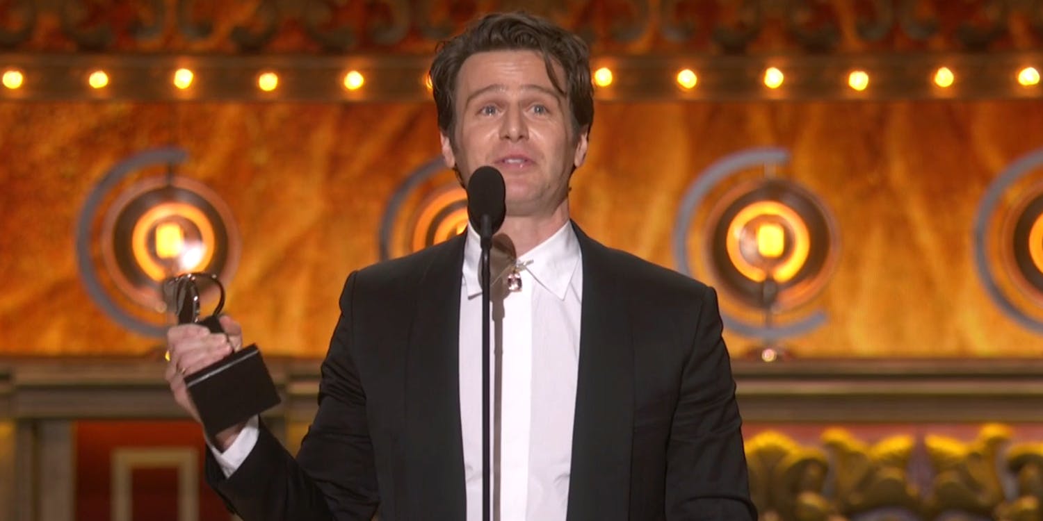 Jonathan Groff won his first Tony Award last night and the internet is celebrating