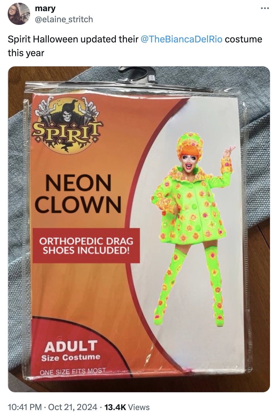 Spirit Halloween costume meme of Bianca del Rio as a clown.