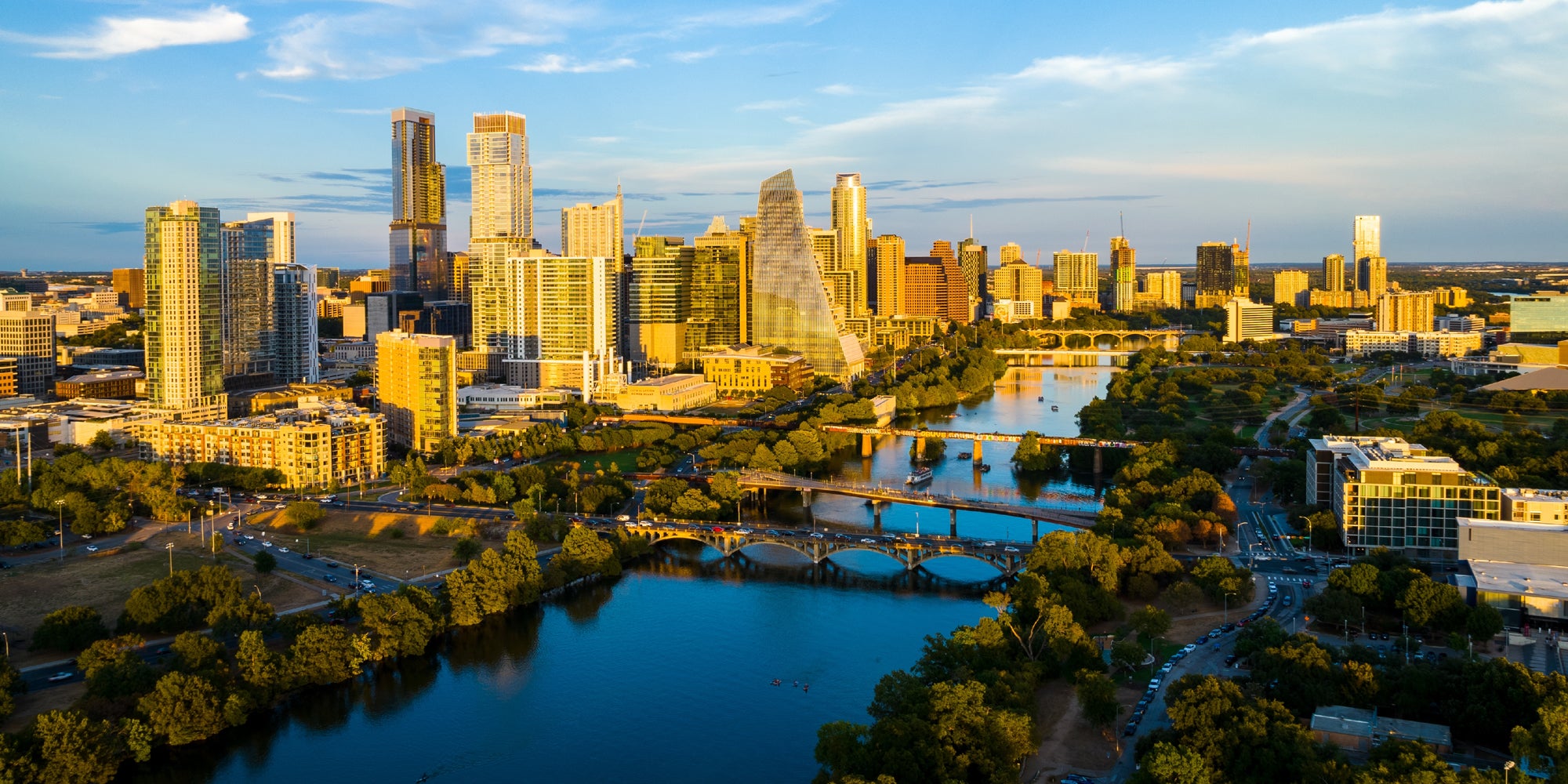 photo of downtown Austin, Texas and Ladybird Lake.