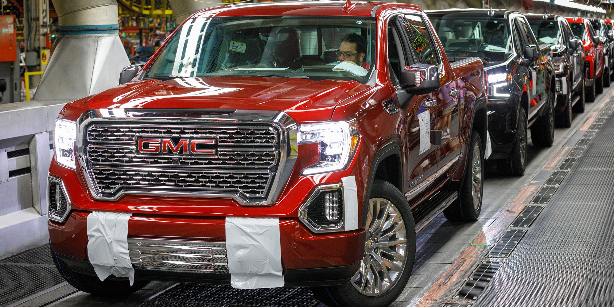 Photo of a General Motors assembly line.