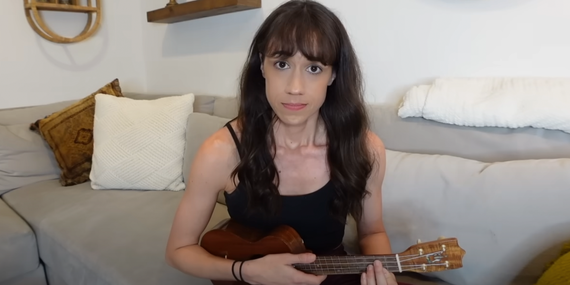 colleen ballinger ukelele toxic train