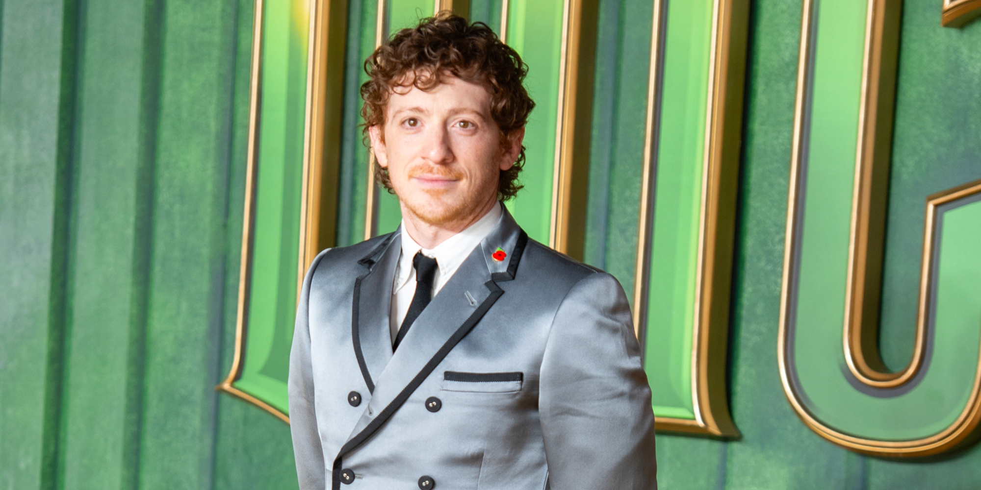 Why TikTok won't stop debating whether or not Ethan Slater is going to be 