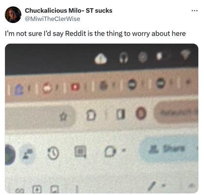 Tweet that reads, "I’m not sure I’d say Reddit is the thing to worry about here."