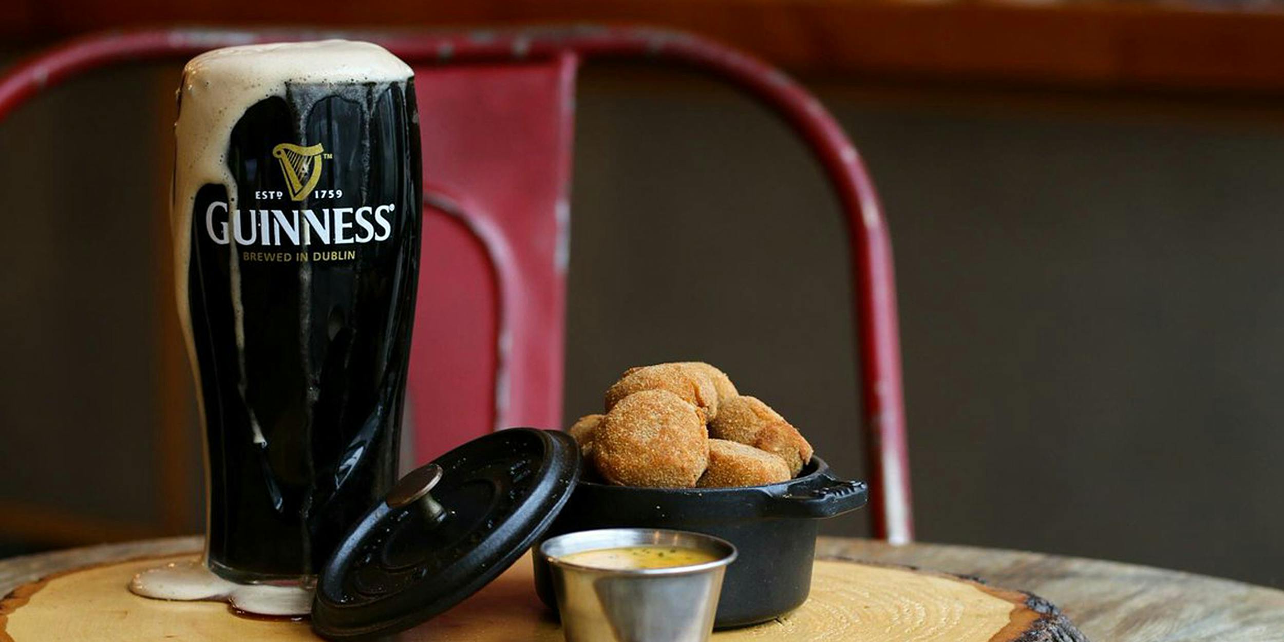 Horribly-poured Guinness