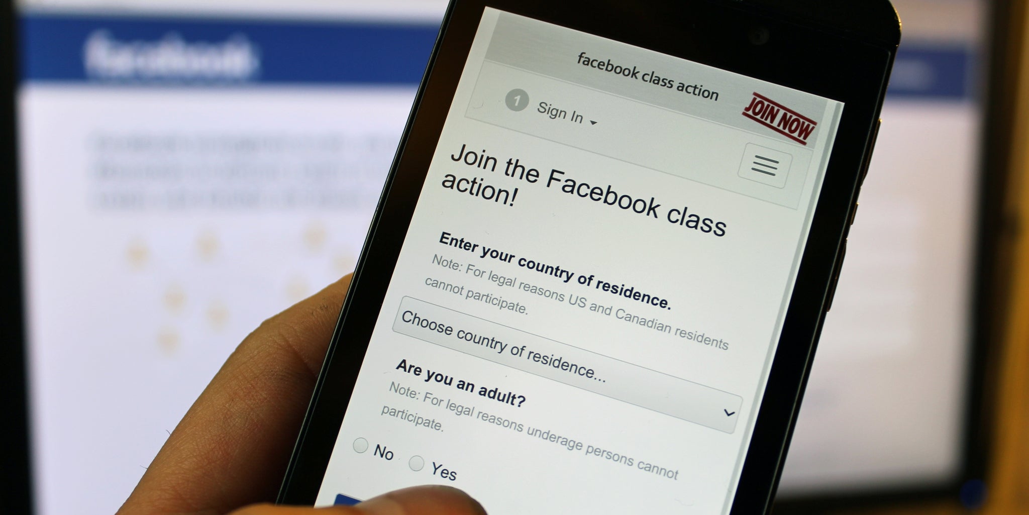 11,000 people sue Facebook over privacy violations