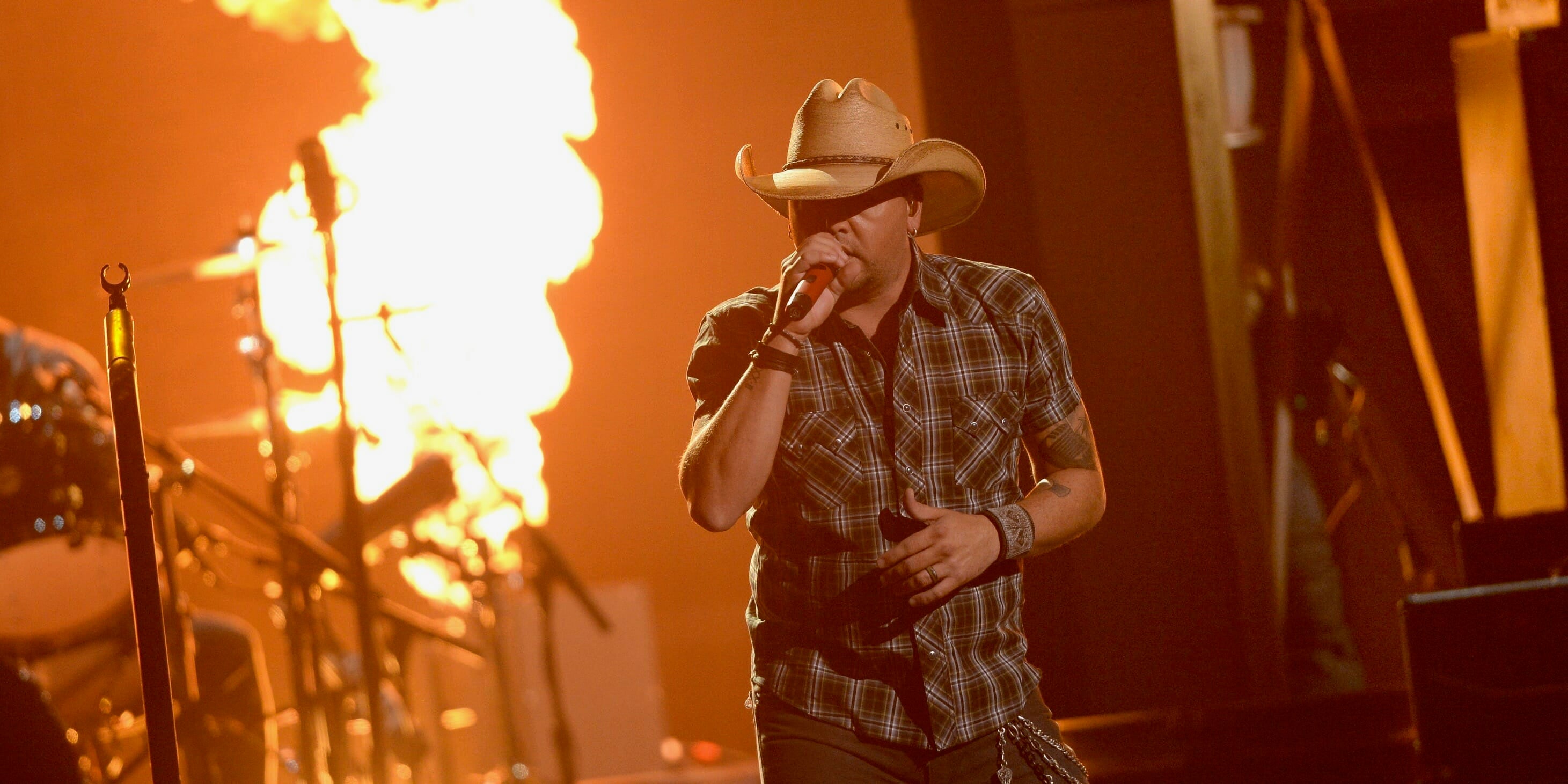 Jason Aldean Posts Painful Message After Las Vegas Shooting