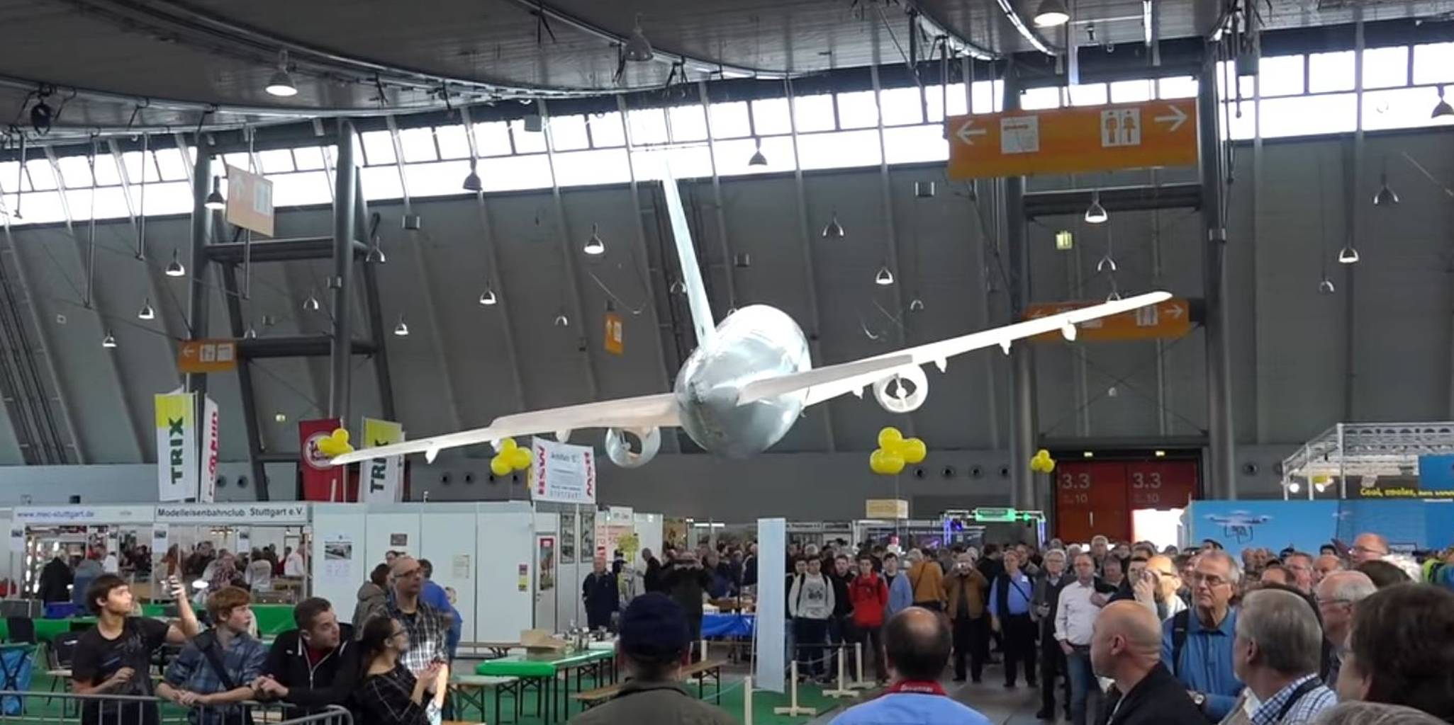 This RemoteControlled Airplane Has a Wingspan of 15 Feet—and Weighs