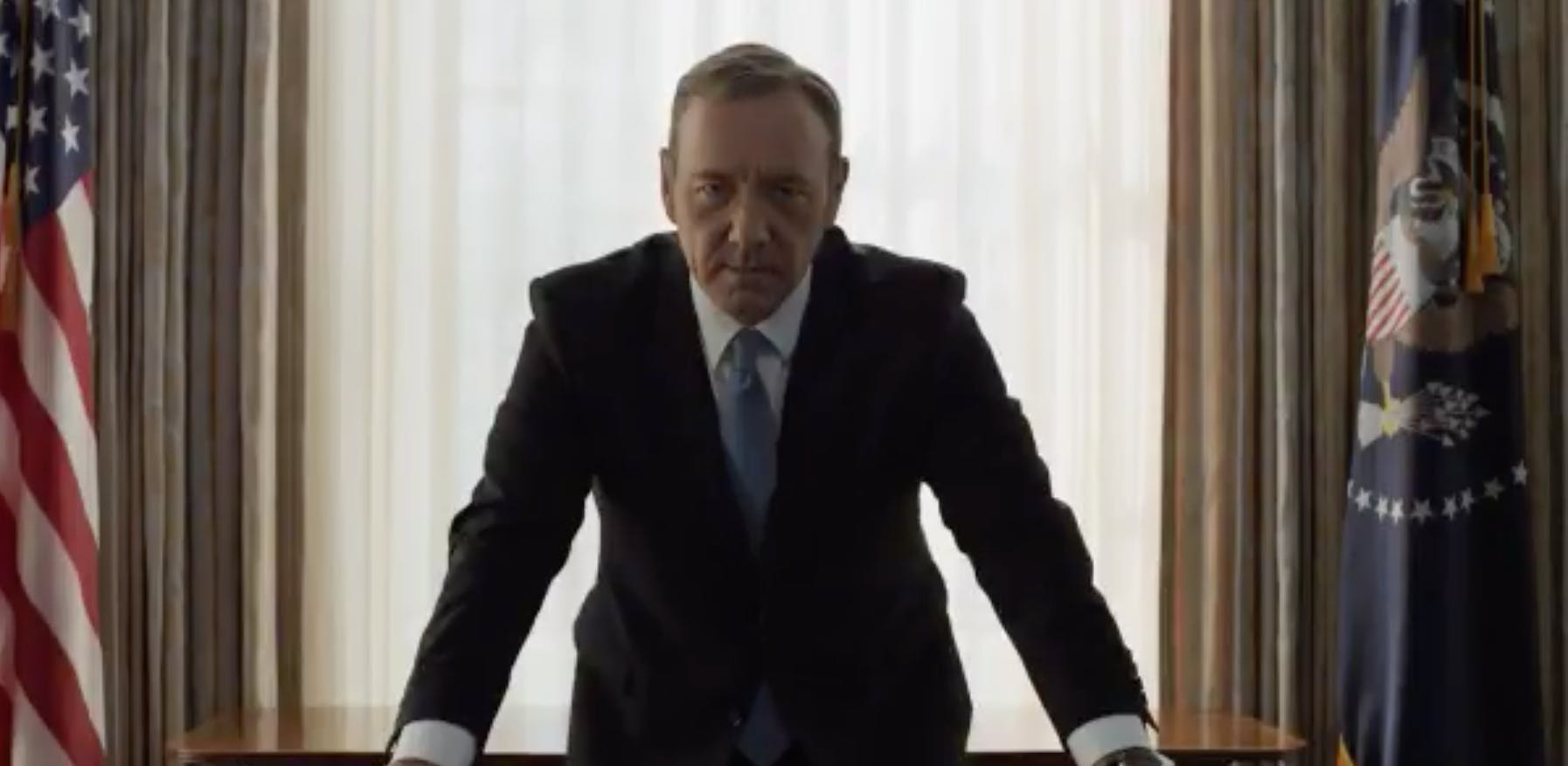 A teaser clip revealing the House of Cards season 5 release date