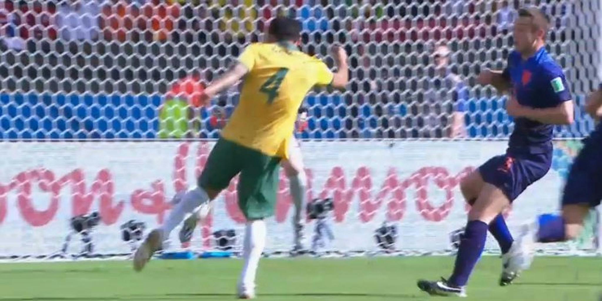 Tim Cahill just the best goal of the World so far - The Daily Dot