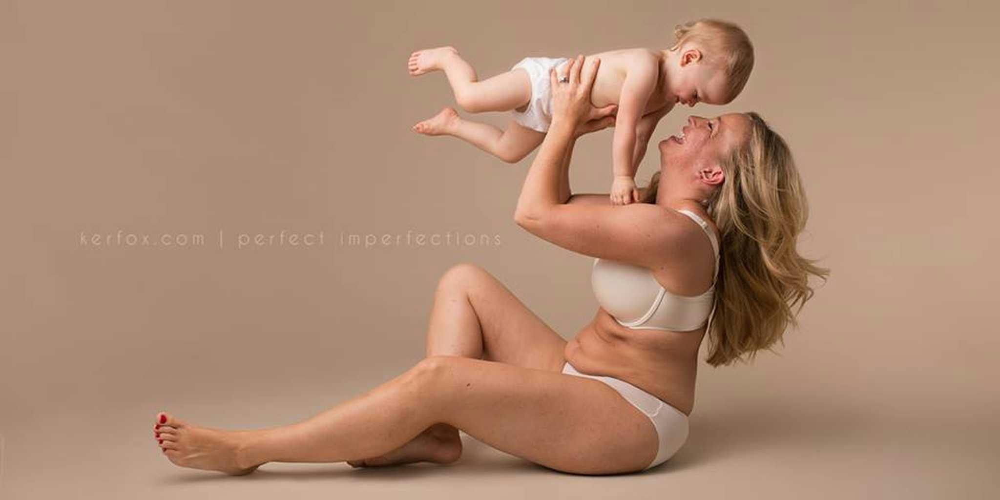 Голое тело матери. Фотопроект несовершенное тело женщины. Красота материнства фото. Женское тело после родов фотопроект. Фигура мамы и Дочки.