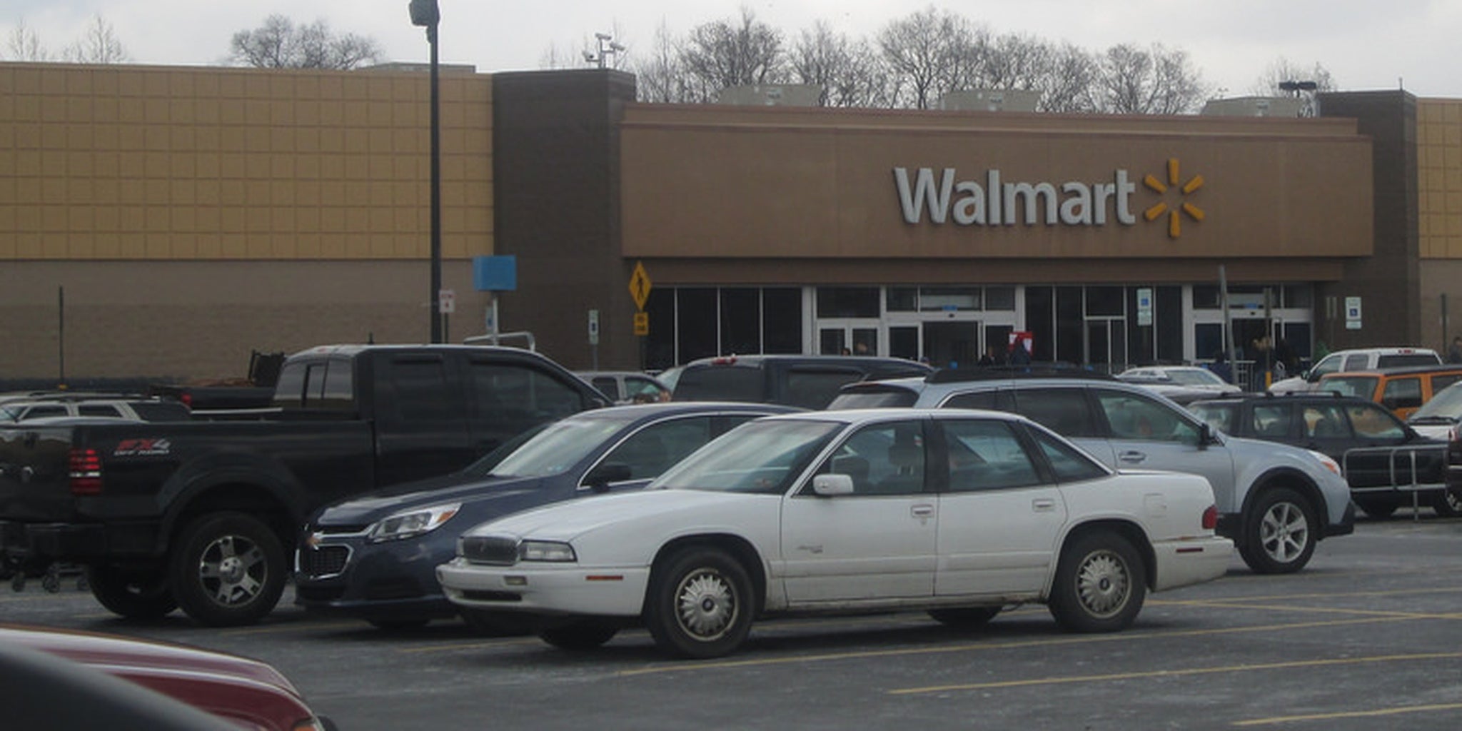 Craigslist kidnapping attempt ends in car chase and